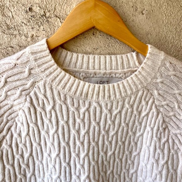 Loft Cable Knit Crew Neck Sweater Cream Size S - Picture 2 of 5